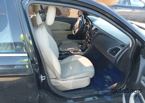 2012 Chrysler 200 Touring из США, поврежденный, VIN 1C3CCBBB9CN230131